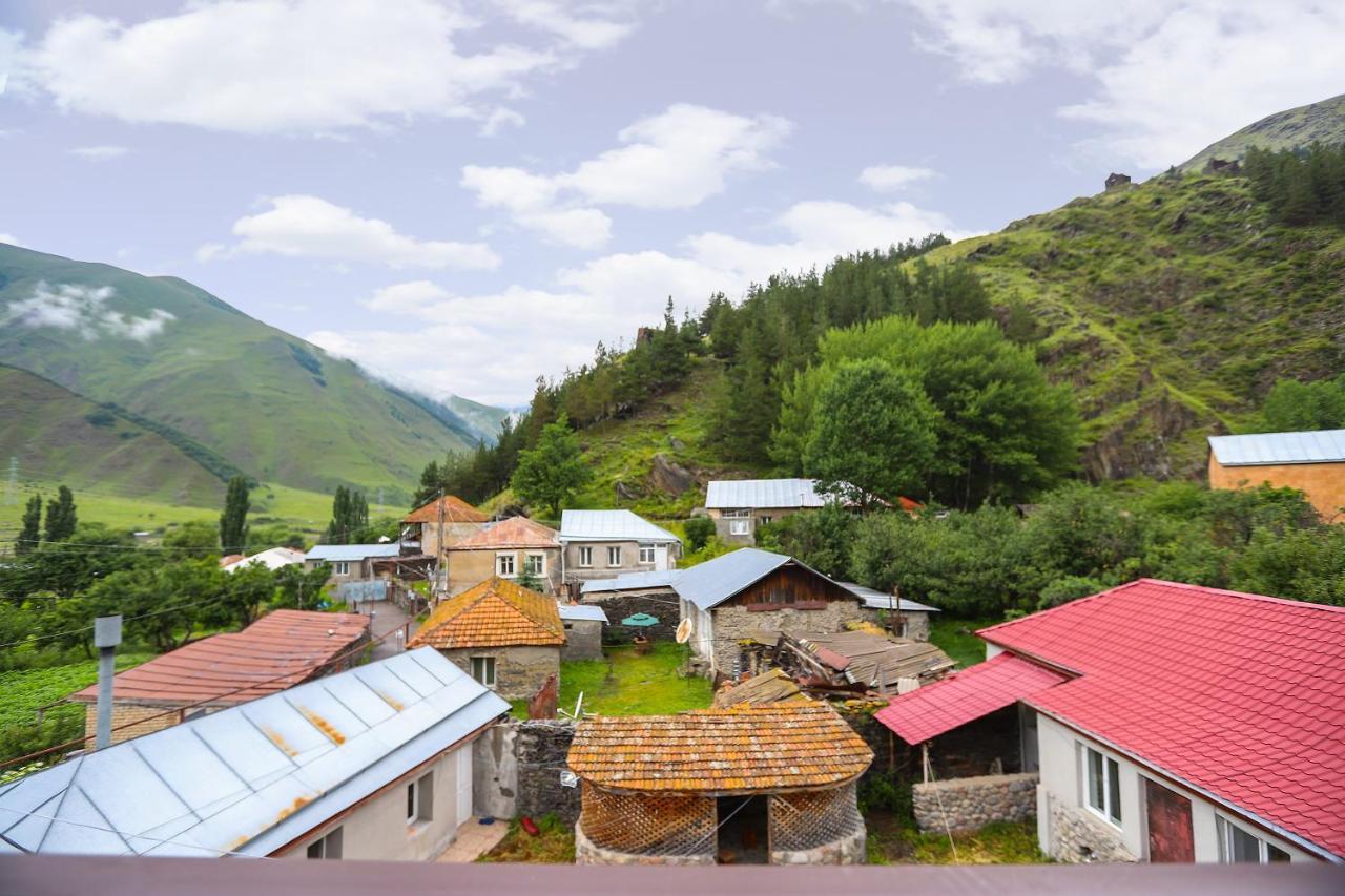 Sno Inn Kazbegi Bagian luar foto