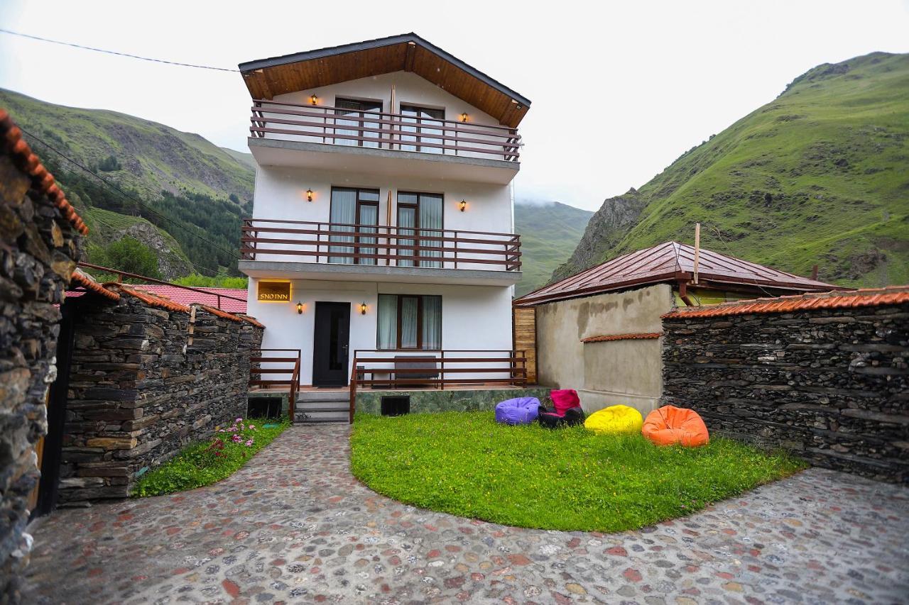 Sno Inn Kazbegi Bagian luar foto