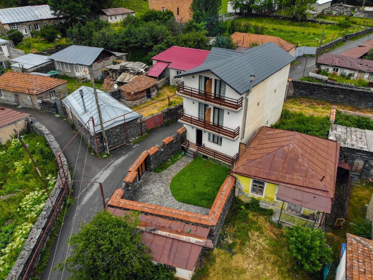 Sno Inn Kazbegi Bagian luar foto