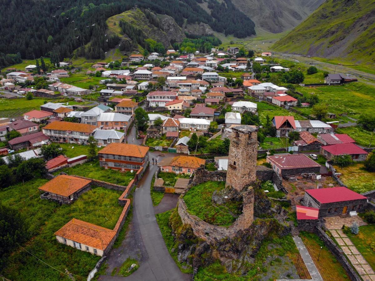 Sno Inn Kazbegi Bagian luar foto